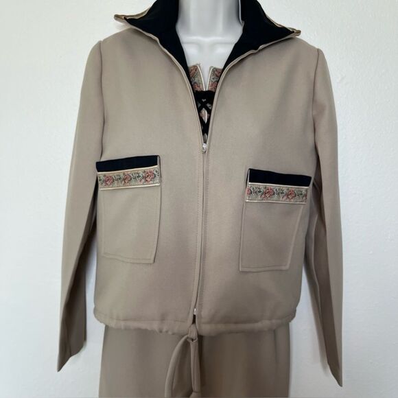 Vintage 70s Jerell of Texas Tan Sleeveless Jumpsuit Jacket Floral Braid Women 5 - Picture 9 of 16